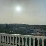 Theros Διαμέρισμα *